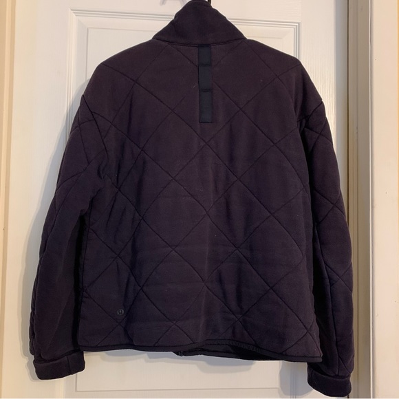 Lululemon athletica quilted or nylon reversable bomber style jacket. NAVY - Picture 8 of 16